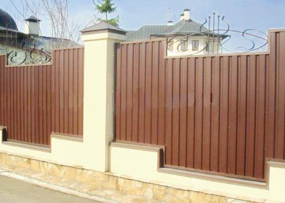 профнастил на паркан